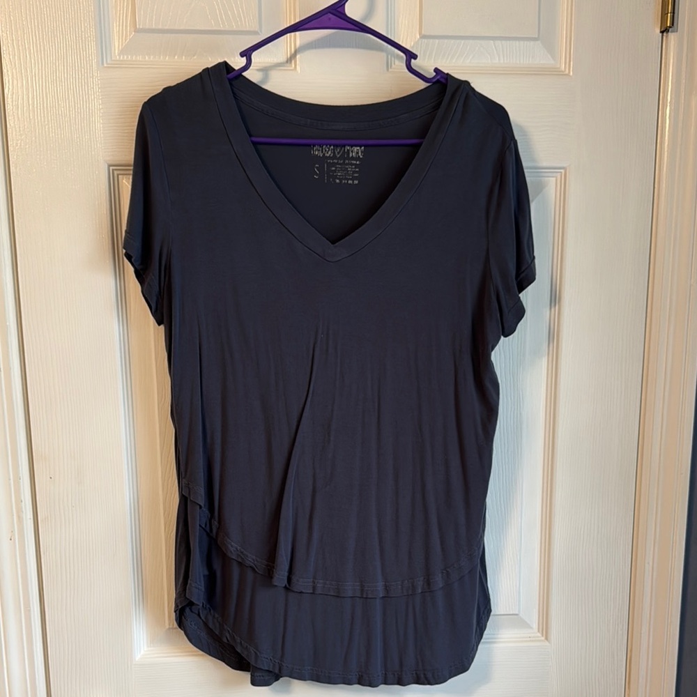 Latched Mama nursing tee